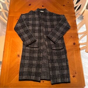 DEX - Long Cardigan - Plaid - Black and Grey - Sz S